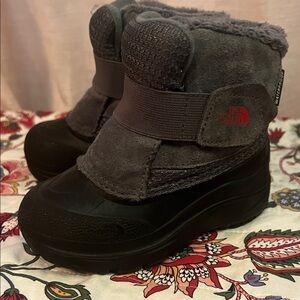 The North Face Kids Gray and Black Boots